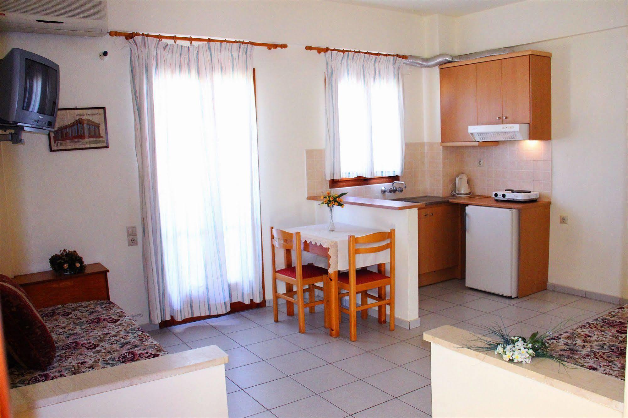 Lia Sofia Apartments Сталида Экстерьер фото